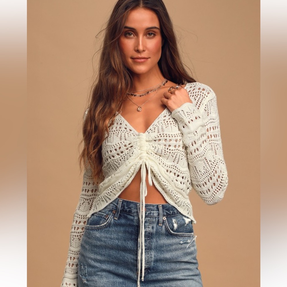 Lulus crochet sweater